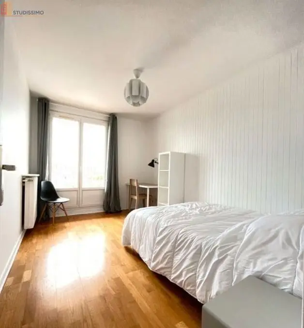 Studio 15m² Lyon 8e - Étage élevé, lumineux - Photo 1