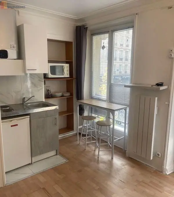 Studio meublé 14m² Paris 11e - Meublé, 1er étage - Photo 4
