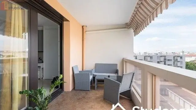 Studio meublé 12m² Lyon 3e - Lumineux, 5e étage - Photo 2