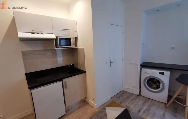 Studio meublé 14m² Paris 18e - Standing, lumineux - Photo 2