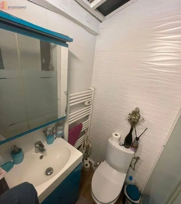Studio meublé 21m² Paris 18e Montmartre - Calme, lumineux - Photo 3