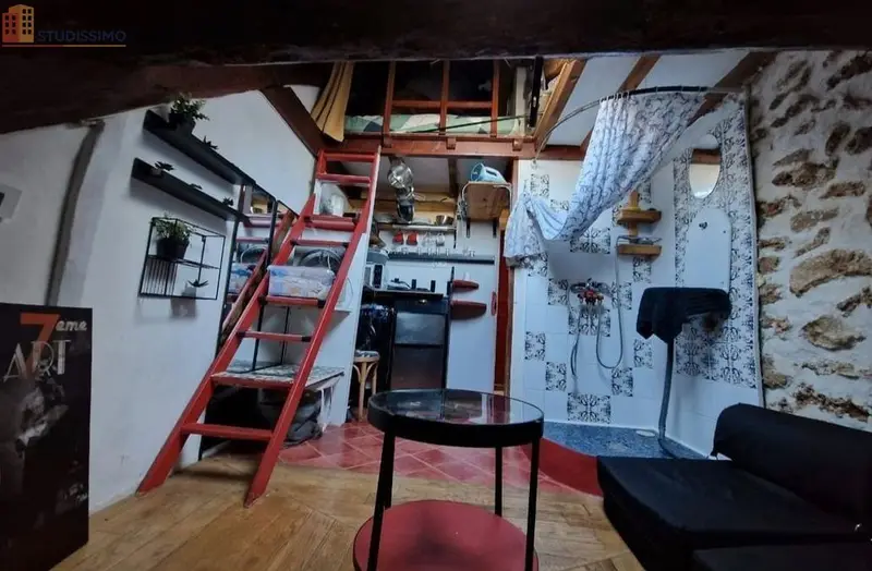 Studio meublé 16m² Paris 10e - Étage élevé, lumineux - Photo 3