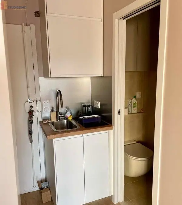 Studio meublé 9m² Paris 10e - Lumineux, 5e étage - Photo 2