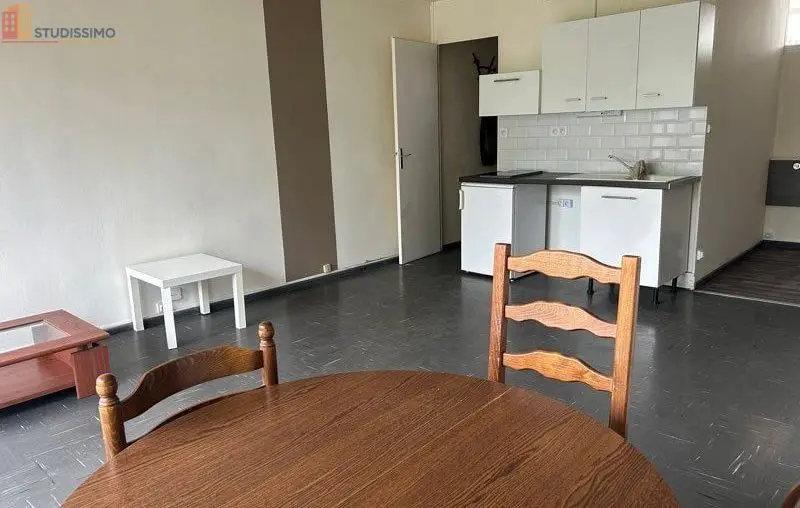 Studio 32m² Lyon 8e - Lumineux, 2e étage - Photo 2