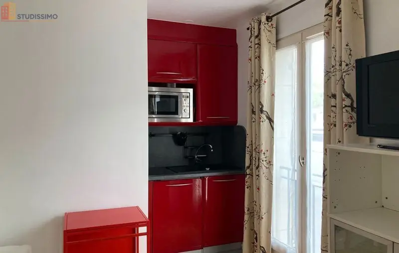 Studio meublé 21m² Paris 7e - Vue Invalides, meublé - Photo 1