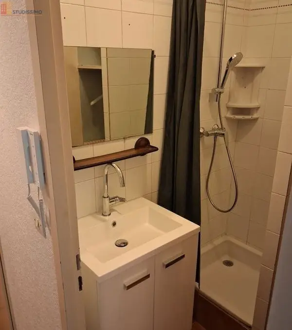 Studio 21m² Écully 69130 - Meublé, idéal étudiant - Photo 2