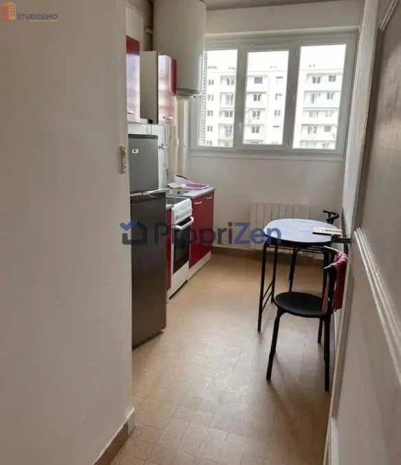 Studio 28m² Lyon 8e - Meublé, lumineux - Photo 2