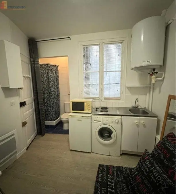 Studio meublé 14m² Paris 16e - Vue, dernier étage - Photo 5
