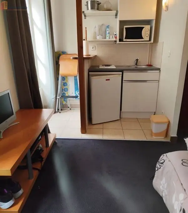 Studio meublé 16m² Paris 18e - Meublé, cave - Photo 4