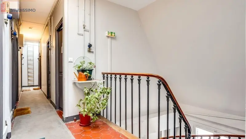 Studio 9m² Paris 10e - Meublé, proche Gare du Nord - Photo 2