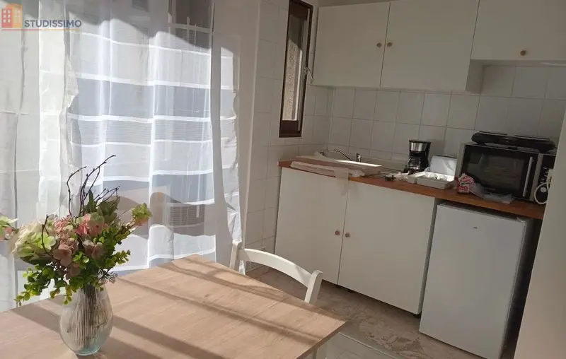 Studio meublé 27m² Paris 17e - Neuf, 5e étage - Photo 9