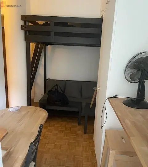 Studio meublé 18m² Paris 16e - Calme, proche commerces - Photo 2