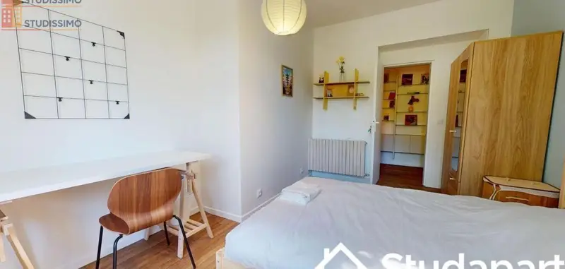 Studio meublé 13m² Paris 15e - Calme, lumineux - Photo 1