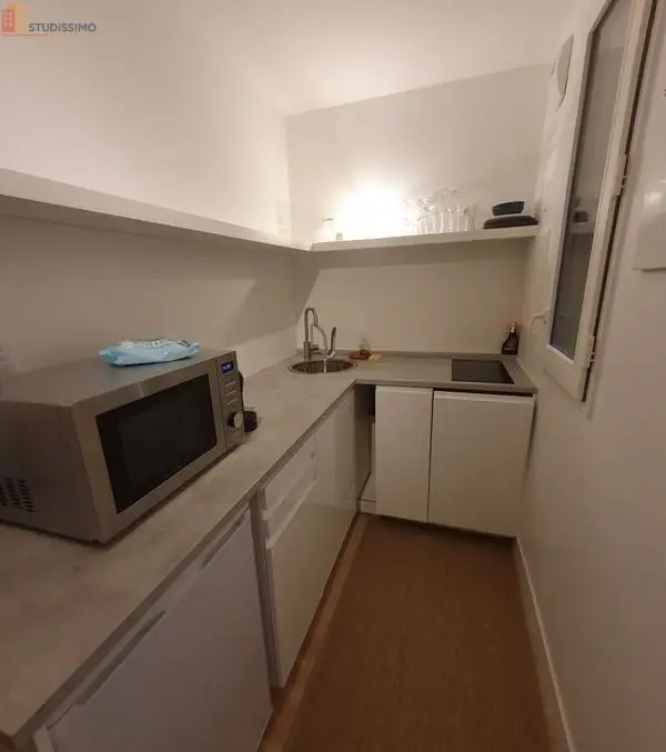 Studio meublé 39m² Paris 9e - Proche métro Liège, lumineux - Photo 13
