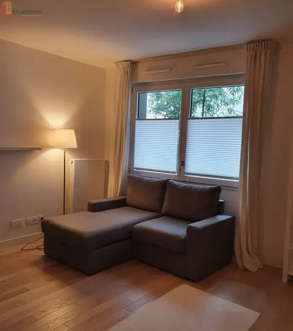 Studio meublé 39m² Paris 9e - Proche métro Liège, lumineux - Photo 4