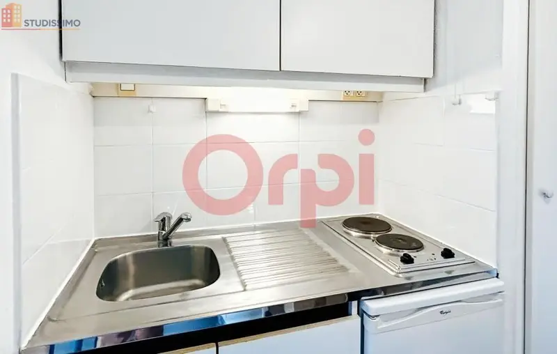 Studio 17m² Lyon 8e - Étage élevé, DPE C - Photo 2