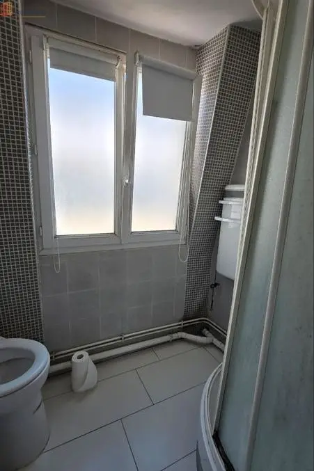 Studio 26m² Paris 10e - Dernier étage, meublé - Photo 1