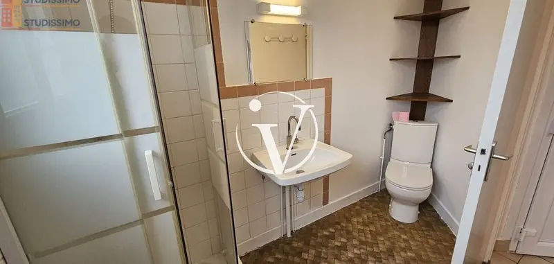 Studio 31m² Vendôme - DPE F, pièce de vie lumineuse - Photo 3