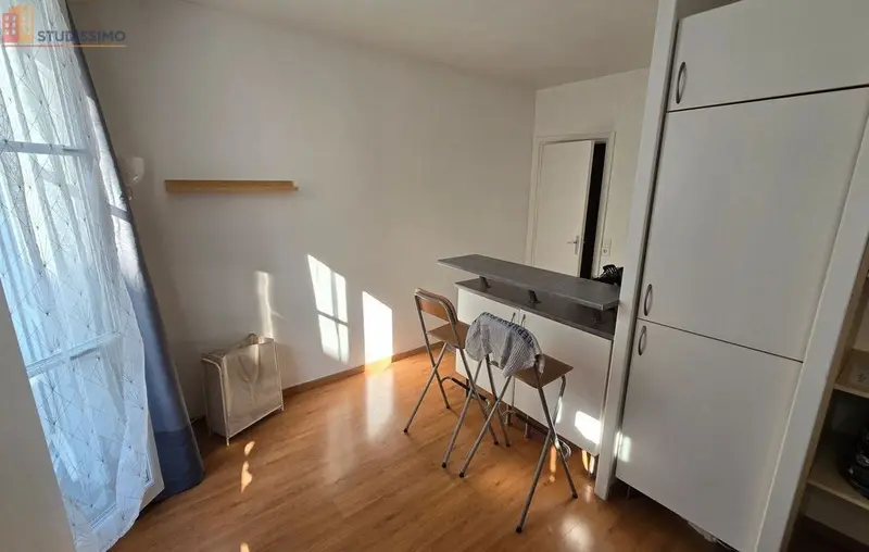 Studio meublé 18m² Paris 11e - Proche métro Voltaire - Photo 2