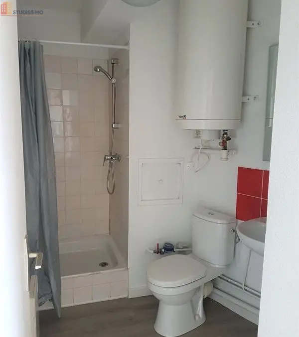 Studio 20m² Lyon 8e - Lumineux, 4e étage - Photo 2