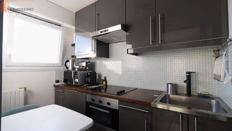 Studio meublé 30m² Paris 20e - Dernier étage, calme, vue - Photo 5