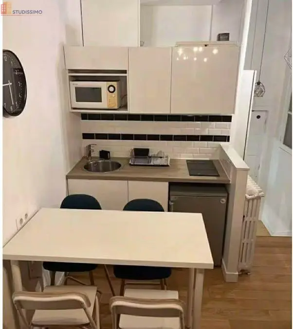 Studio 18m² Paris 9e - Photo 1