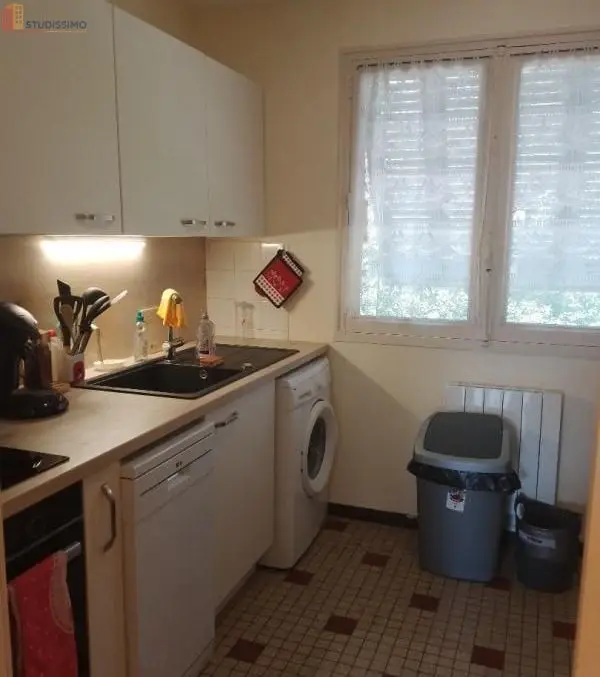 Studio meublé 9m² Oullins-Pierre-Bénite - Meublé, 4e étage - Photo 3