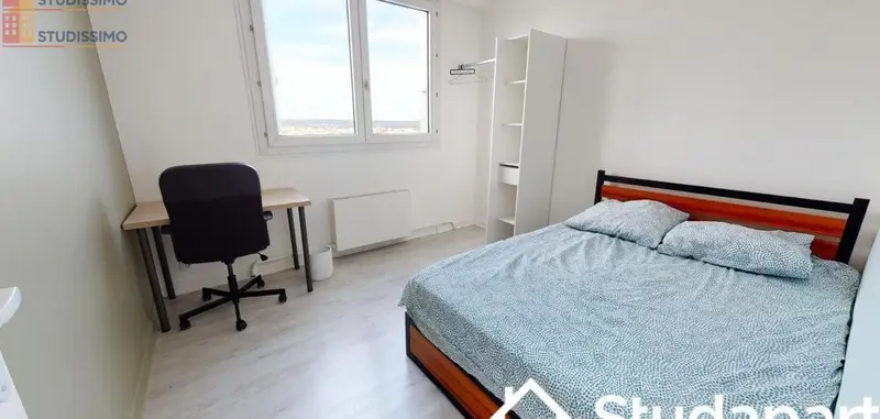 Studio meublé 11m² Villeurbanne - Lumineux, dernier étage - Photo 1