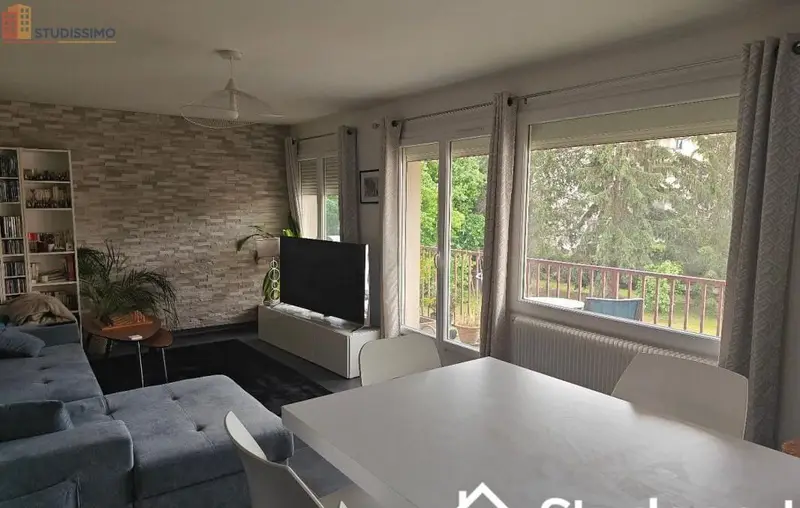 Studio meublé 81m² Lyon 5e - Grand, lumineux - Photo 1