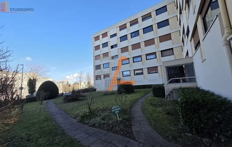 Studio 54m² Saint-Étienne 42000 - Grand volume, lumineux - Photo 3