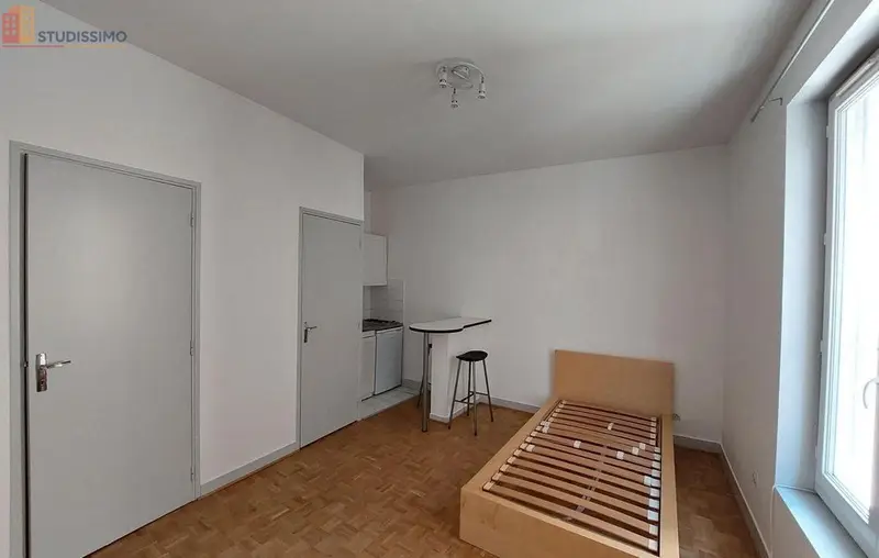 Studio 18m² Saint-Étienne centre - Lumineux - Photo 2