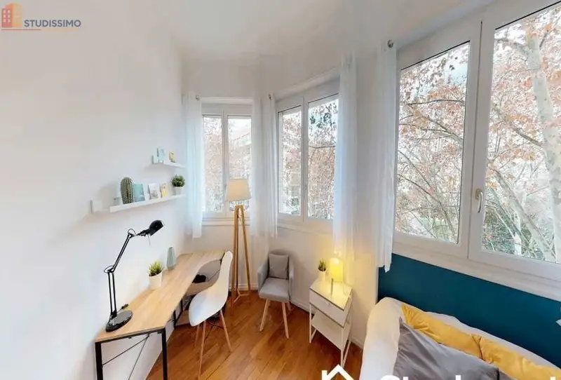 Studio meublé 10m² Lyon 3e - Calme, au 3e étage - Photo 2