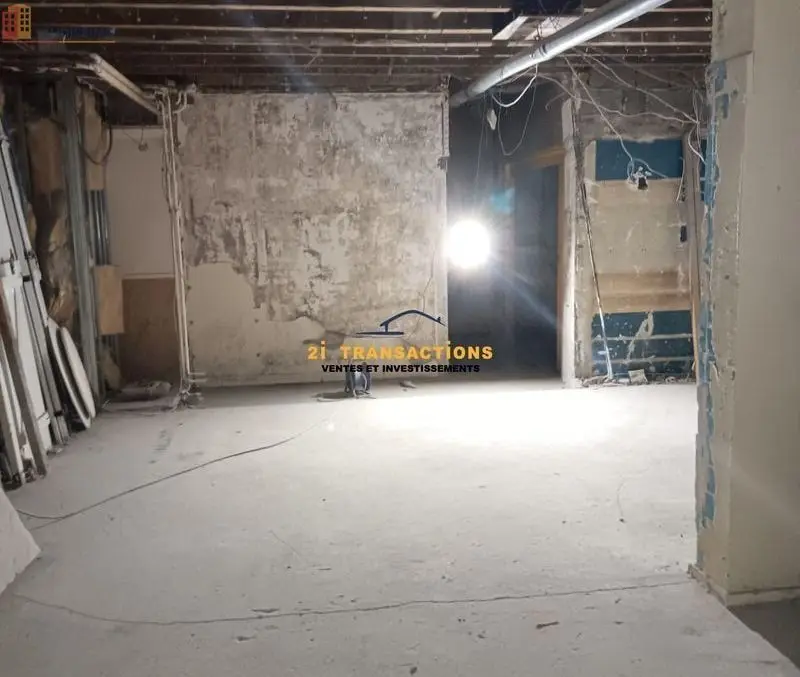 Studio 70m² Saint-Étienne - Appartement 1 pièce, grand espace - Photo 3