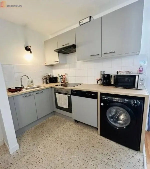 Studio meublé 12m² Villeurbanne - Lumineux, 4e étage - Photo 1