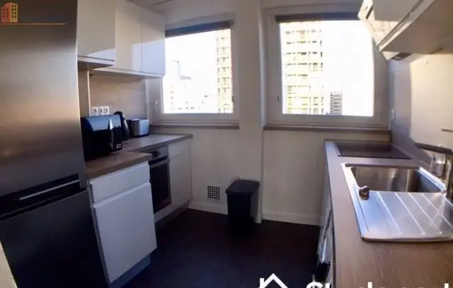 Studio meublé 10m² Villeurbanne - Lumineux, 8e étage - Photo 2