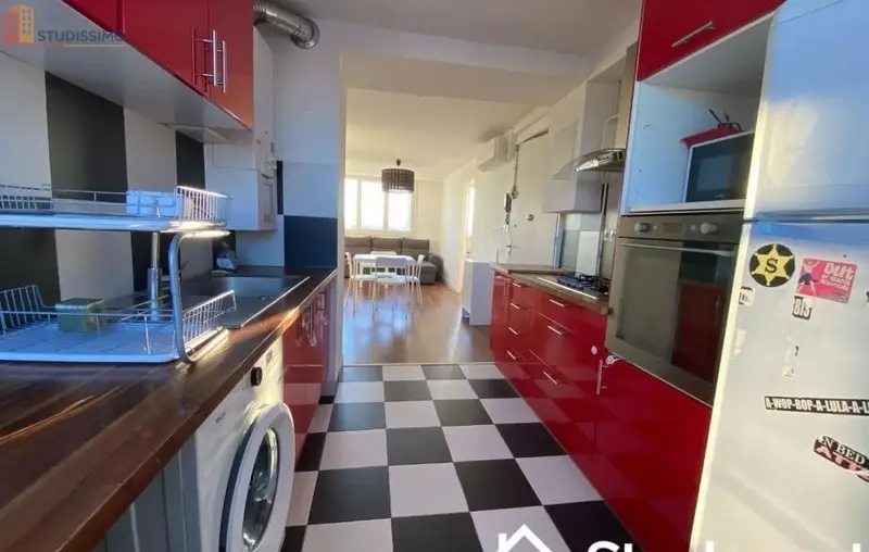 Studio meublé 12m² Villeurbanne - Étage élevé, lumineux - Photo 2