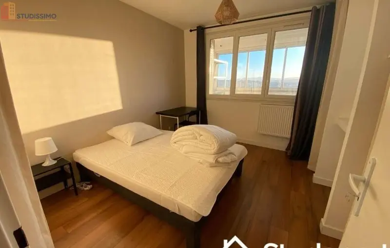 Studio meublé 12m² Villeurbanne - Étage élevé, lumineux - Photo 1