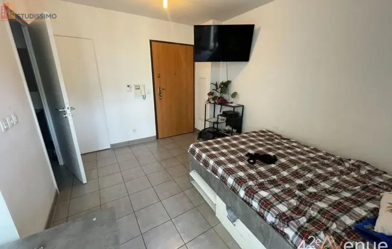 Studio 21m² Saint-Étienne 42000 - Étage élevé, DPE C - Photo 3
