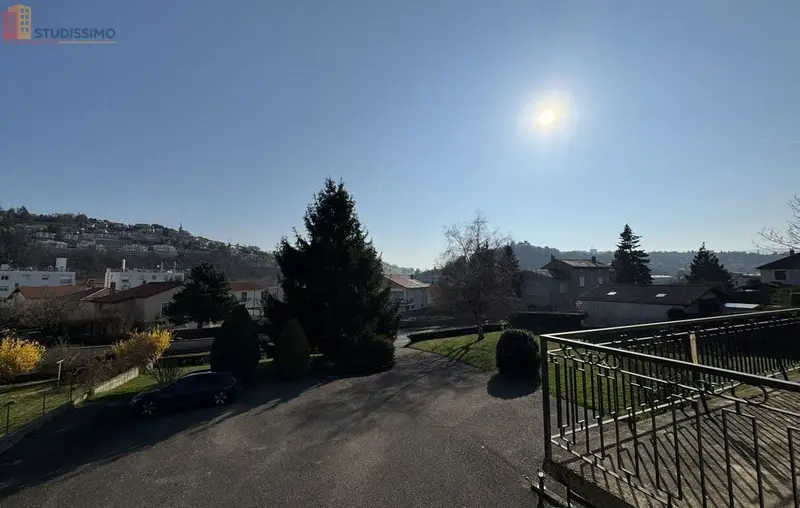 Studio 39m² Saint-Priest-en-Jarez - 2ᵉ étage, lumineux - Photo 3
