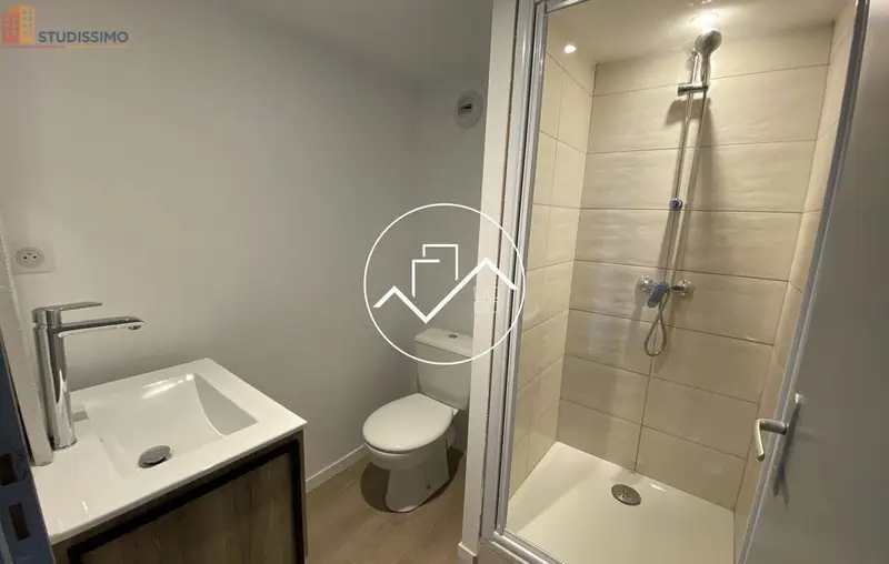 Studio 36m² Saint-Étienne 42100 - Lumineux, proche commodités - Photo 2