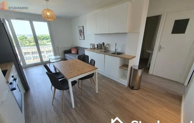 Studio meublé 10m² Villeurbanne - Meublé, 3e étage - Photo 4