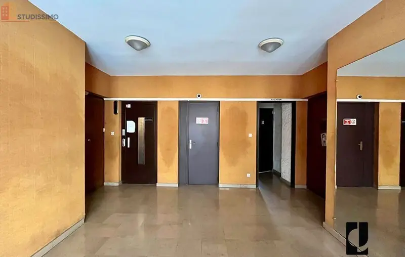 Studio 31m² Roanne - Lumineux, 2e étage - Photo 2