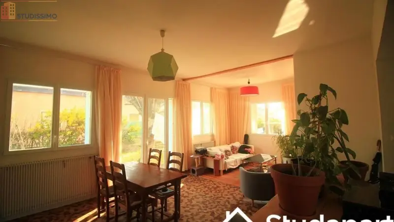 Studio meublé 10m² Vénissieux - Meublé, DPE D - Photo 1