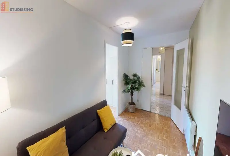 Studio meublé 10m² Lyon 7e - 5e étage, lumineux - Photo 1