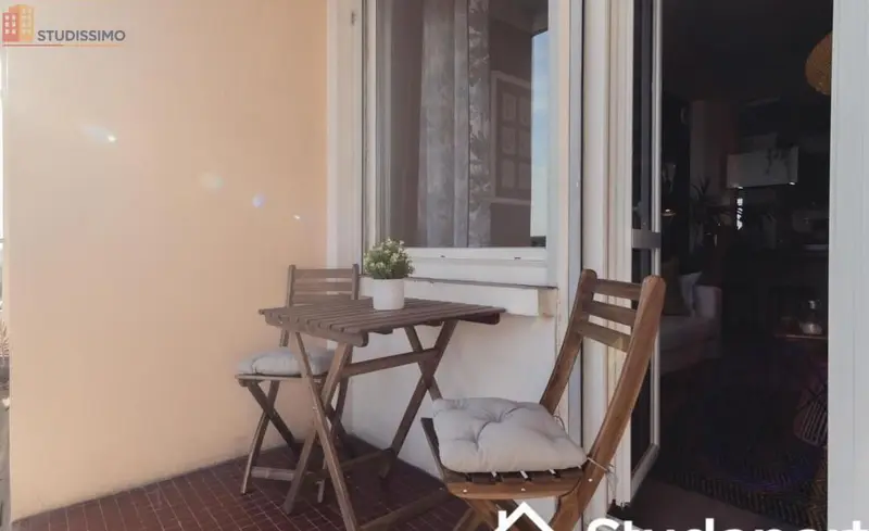 Studio meublé 12m² Villeurbanne - Lumineux, 6e étage - Photo 4