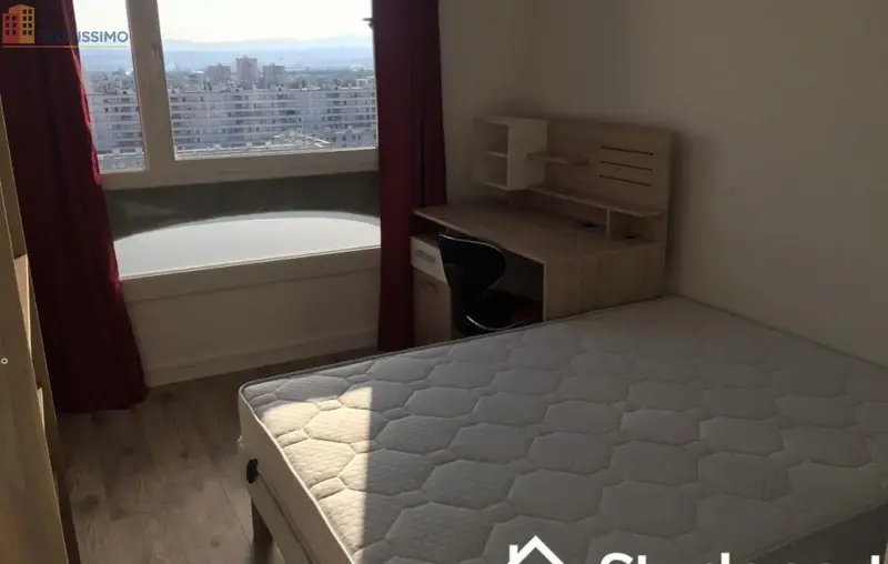 Studio 9m² Lyon 8e - Meublé, étage élevé - Photo 1