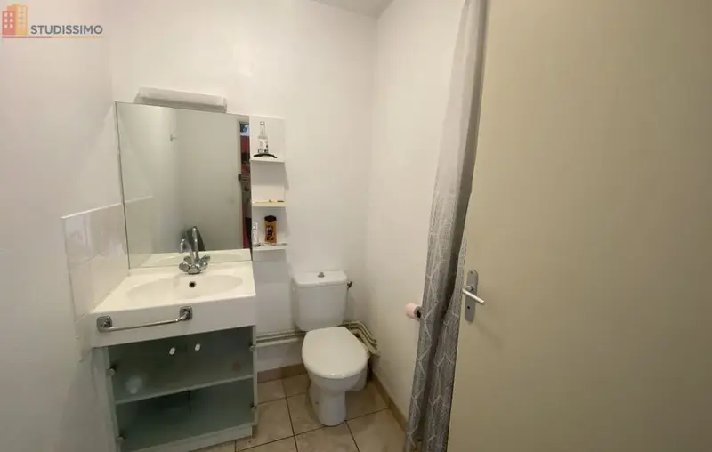 Studio 18m² Saint-Étienne 42100 - Photo 2