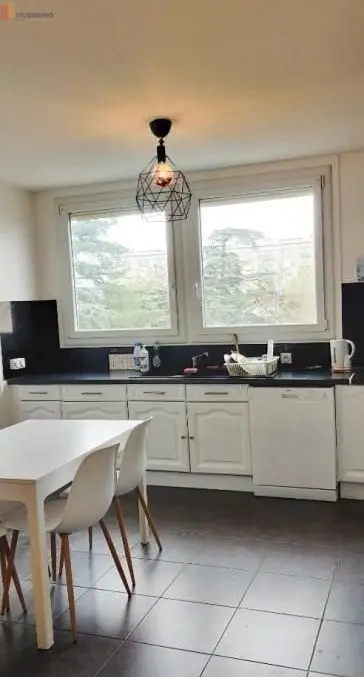 Studio meublé 12m² Oullins-Pierre-Bénite - Meublé, DPE D - Photo 3