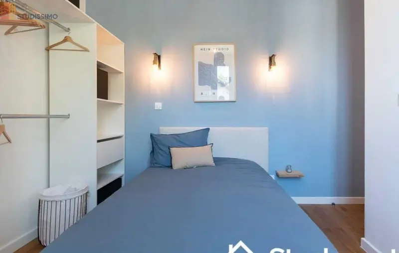 Studio 240m² Vénissieux - Meublé - Photo 2