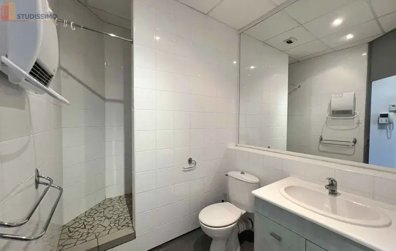 Studio 20m² Saint-Étienne 42100 - Étage élevé, DPE D - Photo 1